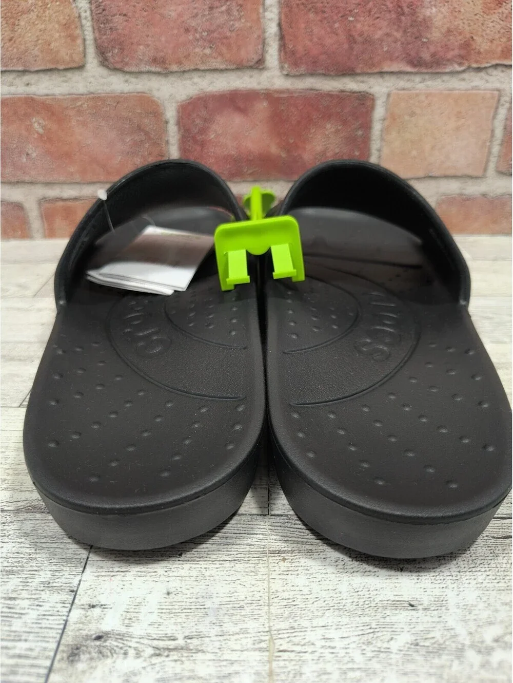 Crocs Essentials Slide Men's 8 Women's 10 Black Comfort 210088-001 NWT